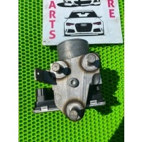 Блок ABS (насос) на Mercedes C-Class, S205, W205 Mercedes-Benz C-класс W205/S205/C205/A205 (2014—2018) S205 2015 A2539011600