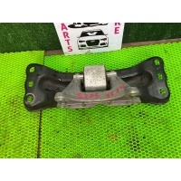 Кронштейн КПП на C-Class, A205, C205, S205, W205 Mercedes-Benz C-класс W205/S205/C205/A205 (2014—2018) S205 2015 A2052421101