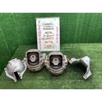 Опора, подушка двигателя Audi A4 (B8), A5 (8T) Audi A5 I рестайлинг (2011—2016) DBA-8TCDNL 2014 8K0399059H