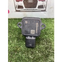 Датчик массового расхода воздуха на BMW X5 (E70) BMW X5 E70 рестайлинг (2010—2013) E70 2011 13627593624