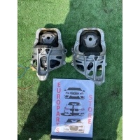 Опора, подушка двигателя Audi S4 (B9), 8W2, 8W5 Audi S4 B9 (2016—2019) 8W5 2017 4M0199371FG, 4M0199372FG