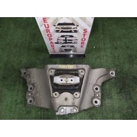 Кронштейн АКПП с подушкой на Audi A6 (C6), 4F5 Audi A6 C6 рестайлинг (2008—2011) 4F5 2010 4F0399263M