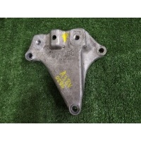 Кронштейн КПП на Audi A3, 8V1, 8V7, 8VA, 8VE, 8VF Audi A3 8V (2012—2016) DBA-8VCXS 2014 1K0199117