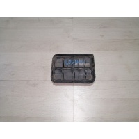Решетка вентиляционная Renault Logan I (2004—2009) Renault Logan I (2004—2009) 2006 7700838358