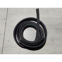 Уплотнитель проема двери Renault Logan I (2004—2009) Renault Logan I (2004—2009) 2006 6001547017