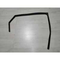 Уплотнитель стекла двери Kia Ceed JD (2012—2015) Kia Ceed JD (2012—2015) JD 2015 83530A2000