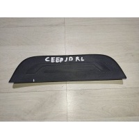 Накладка порога (внутренняя) Kia Ceed JD (2012—2015) Kia Ceed JD (2012—2015) JD 2015 85878A2000