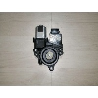 Моторчик стеклоподъемника Kia Ceed JD (2012—2015) Kia Ceed JD (2012—2015) JD 2015 82460A2010