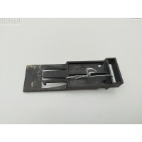 Кронштейн радиатора BMW 5 E60/E61 (2003-2010) 2006 17117788324