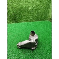Фланец (тройник) системы охлаждения Volkswagen Passat B4 1995 027103773