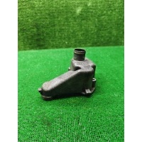 Фланец (тройник) системы охлаждения Volkswagen Passat B4 1995 027103773