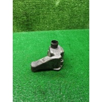 Фланец (тройник) системы охлаждения Volkswagen Passat B4 1995 027103773