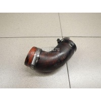 Патрубок интеркулера Land Rover Discovery Sport 2014 LR024632