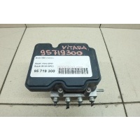 Блок ABS (насос) Suzuki Vitara 2015 5610054PC2