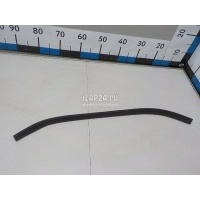 Уплотнитель двери Toyota Alphard 2015 6786358030