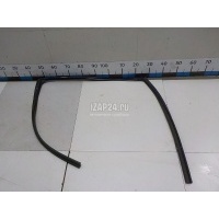 Уплотнитель стекла двери Toyota Alphard 2015 6814158051