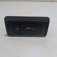 Кнопка корректора фар Land Rover Discovery Sport 2014 LR088272