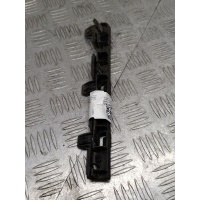 Кронштейн накладки на порог правый BMW 5 F10/F11/GT F07 2014 7184776,51777184776