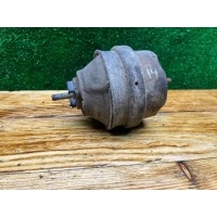 Подушка крепления двигателя Volkswagen Passat B5 2000 8D0199379A