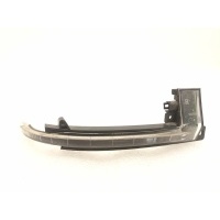 Повторитель поворота в зеркало Audi A4 B8 8K0949102