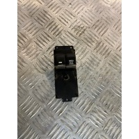 Блок управления стеклоподъемниками KIA RIO 3 2013 935704Y001