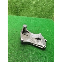 Кронштейн генератора Volkswagen Golf 3 1995 030903143D