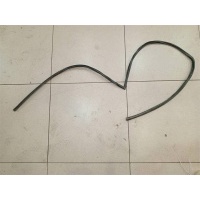 Уплотнитель стекла двери передней правой Toyota Corolla Spacio E110 1997-2001 1998 6814113130