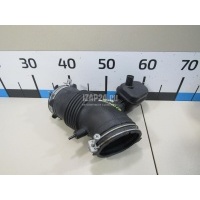 Патрубок воздушного фильтра Toyota Camry V70 2017 17881F0010