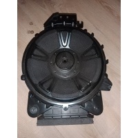 Volvo xc90 ii динамик сабвуфер 31456259