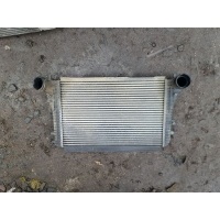 Интеркулер Volkswagen Golf 2008 1K0145805G