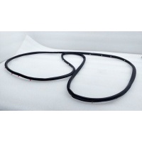 Уплотнитель двери Kia Carnival KA4 2021 82130R0000