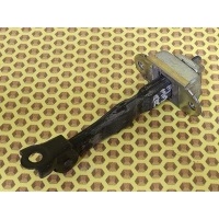 Ограничитель двери Nissan Maxima A33 2003 824302Y010