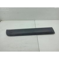 Молдинг двери задней правой Renault Sandero 2009 8200734135