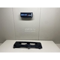 Рамка фонаря Land Rover Defender II 2019 LR131792