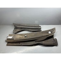 Дождевик Toyota Corolla VERSO 2 2006 55781-0F010, 55782-0F010