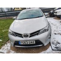 Капот бампер крыло передняя в сборе 1f7 toyota auris ii 12 - 15