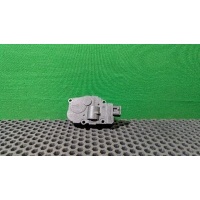 Моторчик заслонки печки Mercedes E W212 2014 K9749007, EFB490