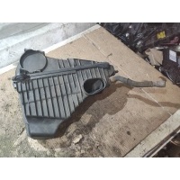 Корпус воздушного фильтра Audi Q7 4L 2006 7l0129601