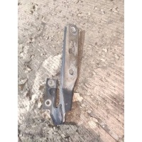 Петля капота левая Audi A4 B7 2002 8E0 823 301 E
