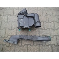 Мерседес корпус фильтра воздушный a6080902000 с трубой a6540941997