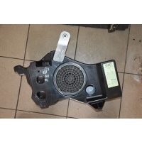 Audi a3 8p рестайлинг сабвуфер 8p4035382d