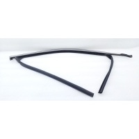 Уплотнитель стекла двери Geely Tugella HPBA4 2022 5079560900, 6600224398