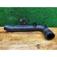 Патрубок интеркулера Volkswagen Passat B5 2000 8D0145840A