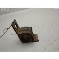 Крепление втулки стабилизатора переднего Перед. Volkswagen Transporter T4 1995 701411041