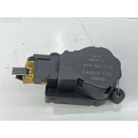 Моторчик заслонки отопителя Mercedes W211 (E) 2003 2308201242