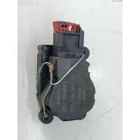Моторчик заслонки отопителя Mercedes W211 (E) 2003 2308201242