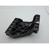 Кронштейн бампера заднего Audi A8 D2 (1994-2002) 1998 4D0807571