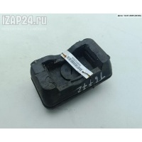 Опора под домкрат (поддомкратная подушка) Mercedes W211 (E) 2002 2039970186