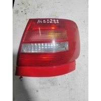 Фонарь задний правый Audi A4 B5(1994-2001) 1999 8D0945096F