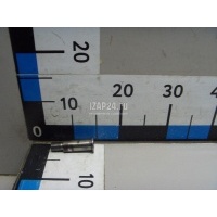 Втулка (кузов внутри) Mercedes Benz W202 (1993 - 2000) 6062020120